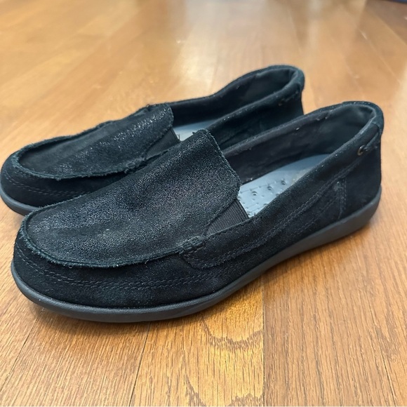 Crocs Faux Leather Black Shimmer Womens Slip On Comfortable Loafers Size 9 - Picture 1 of 9